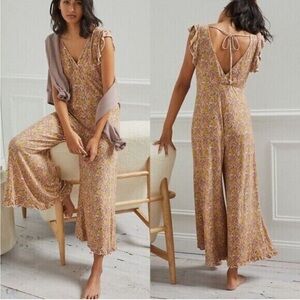 Anthropologie Matilda Ruffled Jumpsuit Sz L Neutral Pink Knit